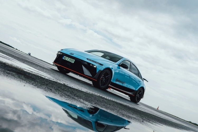 IONIQ 6 N przyspieszenie