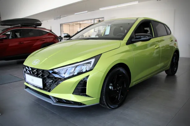 hyundai i20 modern black