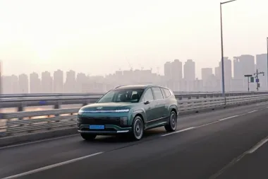 Hyundai IONIQ 9 najlepszym Siedmioosobowym Autem Elektrycznym w konkursie TopGear.com Electric Awards 2025